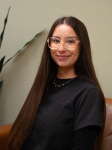 Gisselle headshot
